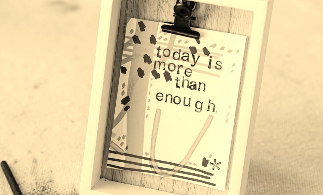 This Year, I’m Choosing "Enough" ／今年は、「十分」を選びたい